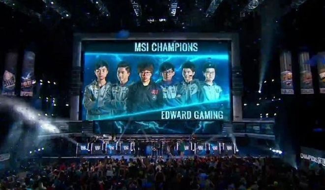 赛后群访Assum：有想过能以这个比分赢下LNG 我们选人比对面好