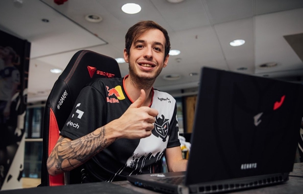 NiKo谈不转型指挥：相信自己依旧可以成为顶级选手