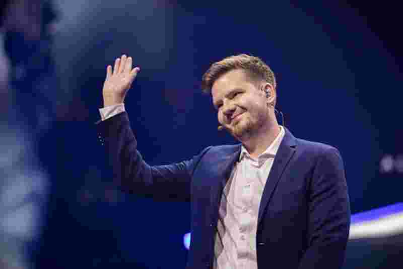 FlyQuest在赛季开局不佳后将dexter转入替补席